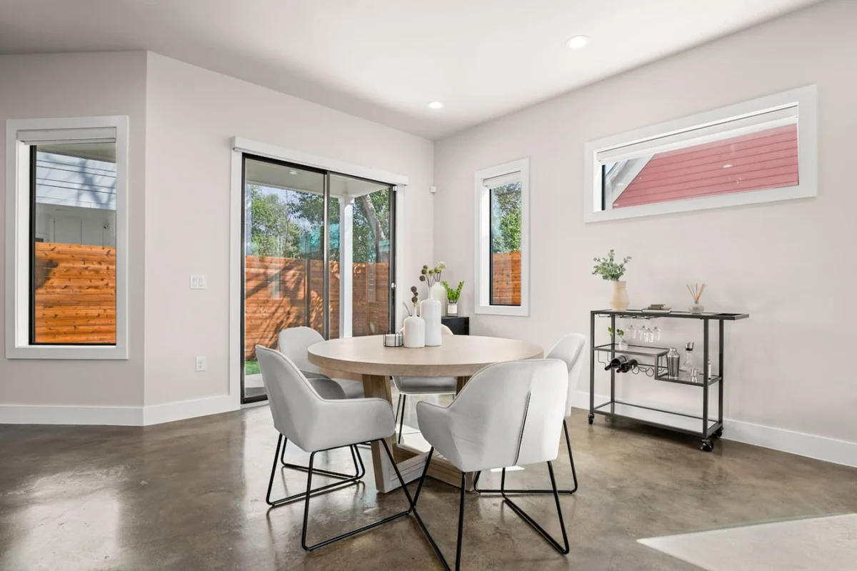 Grand Summer Oasis in East Austin + Pool #7