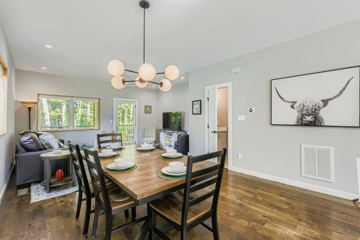 Home in Durham property photo 5
