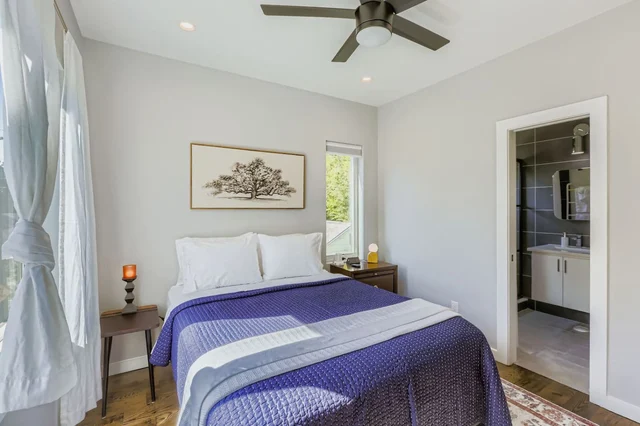 Bedroom 1 image 1