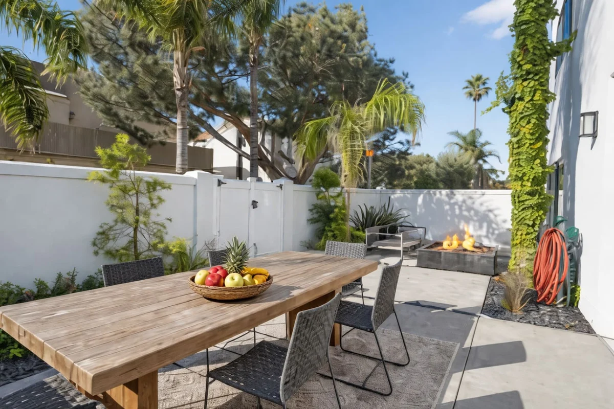 Outrigger Beach Retreat w/ Private Path & Firepit #2