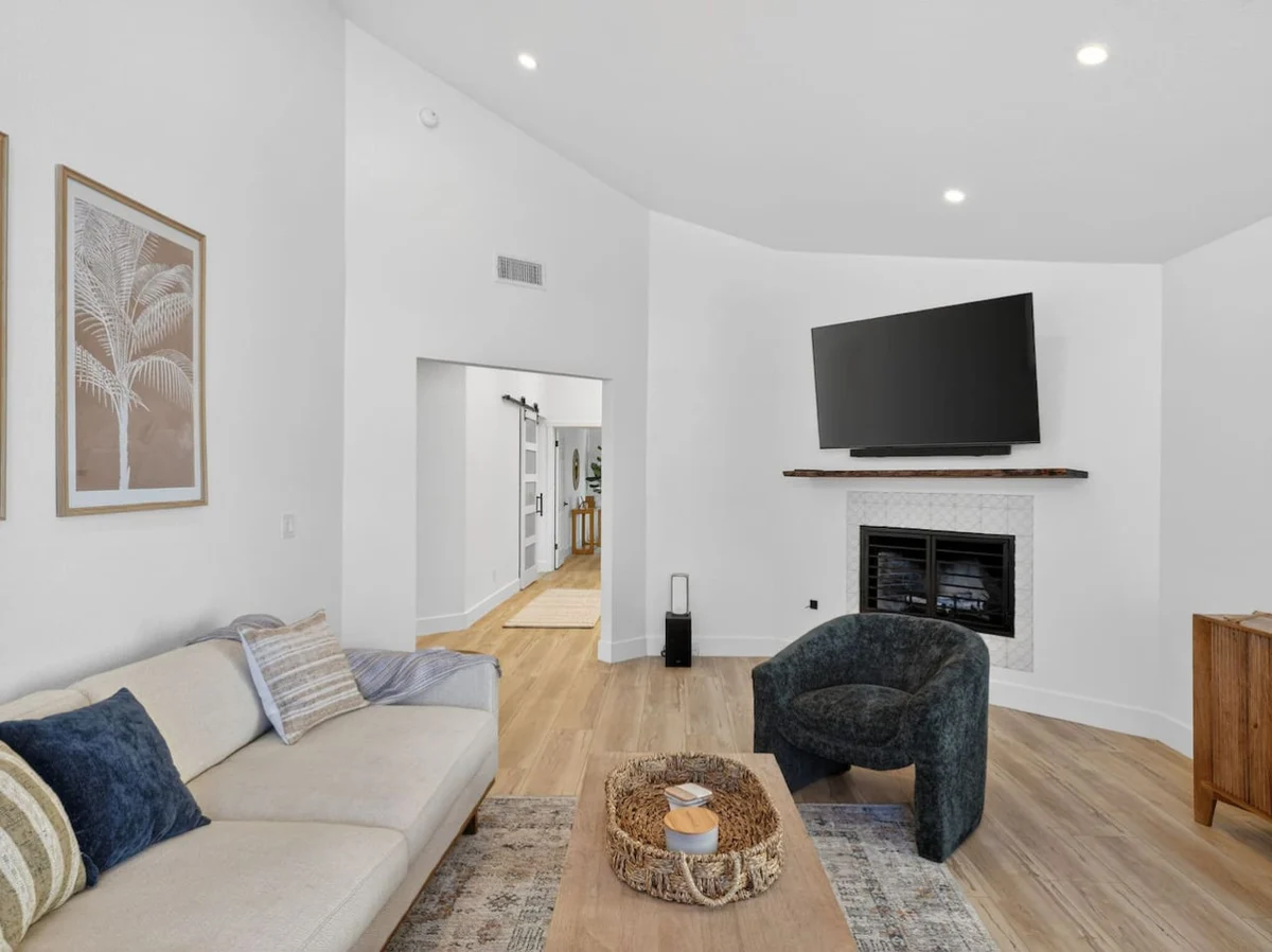 Outrigger Beach Retreat w/ Private Path & Firepit #22