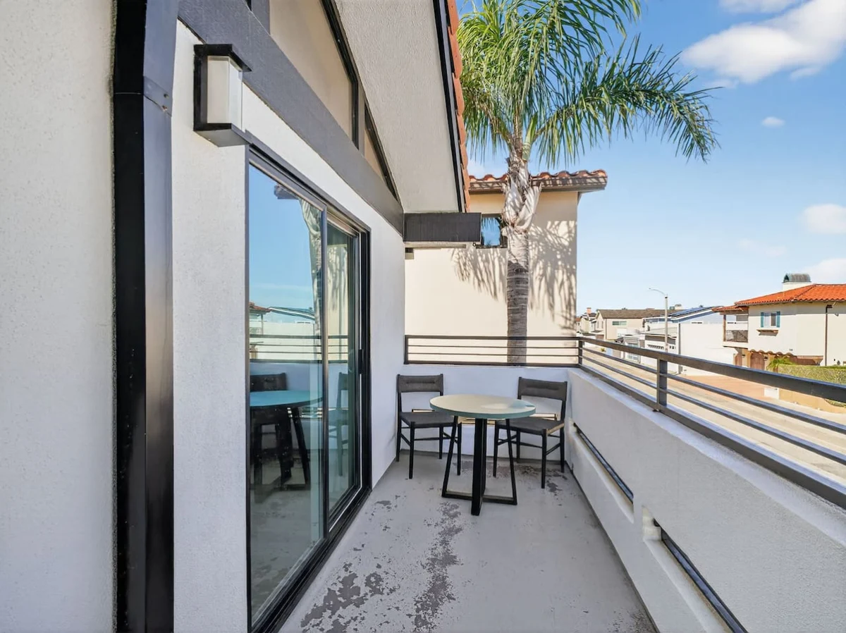 Outrigger Beach Retreat w/ Private Path & Firepit #21