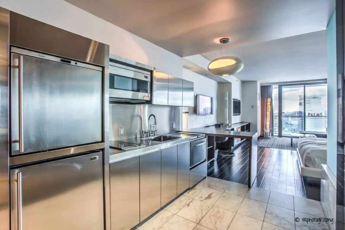 Home in Las Vegas property photo 4