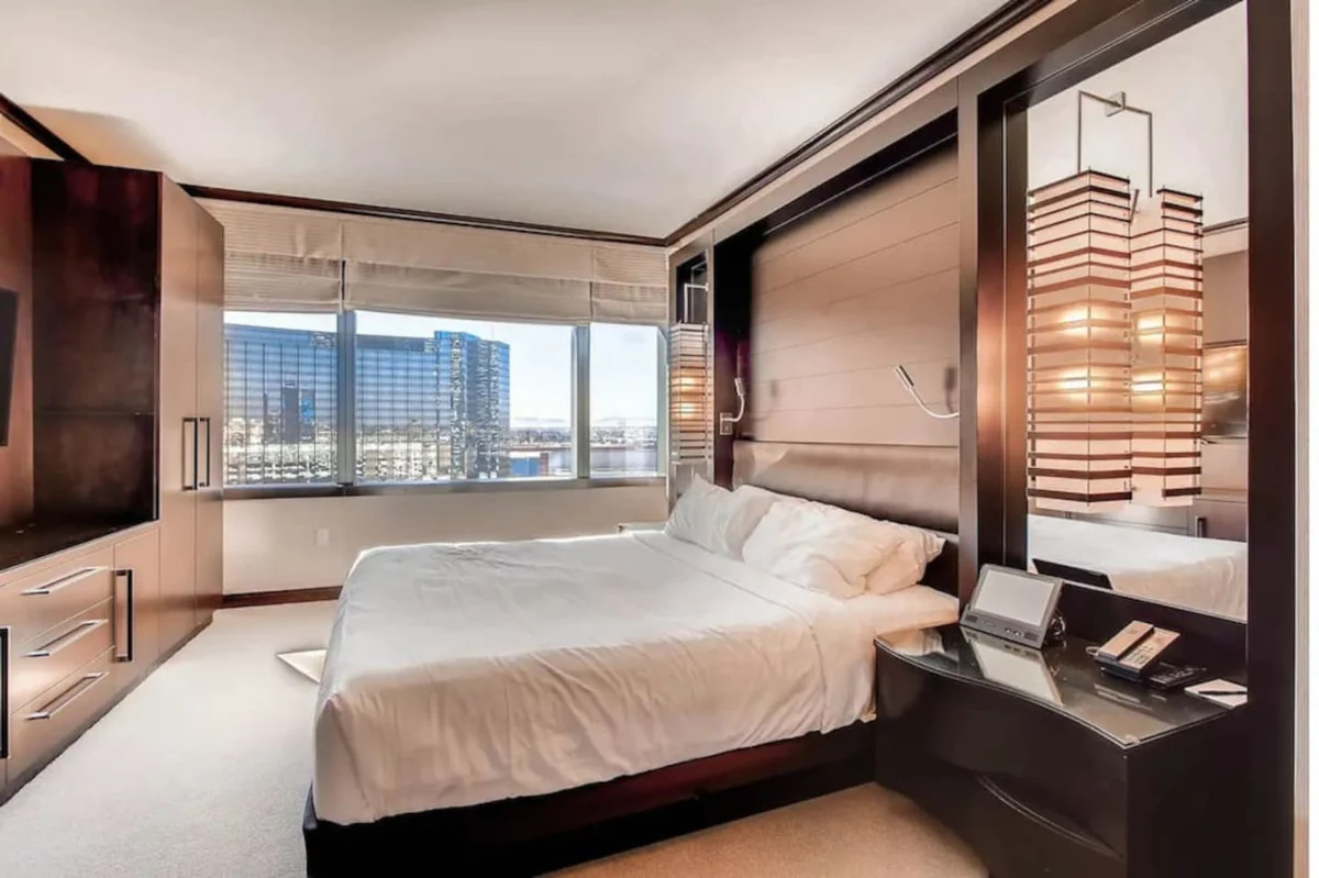 Home in Las Vegas property photo 2