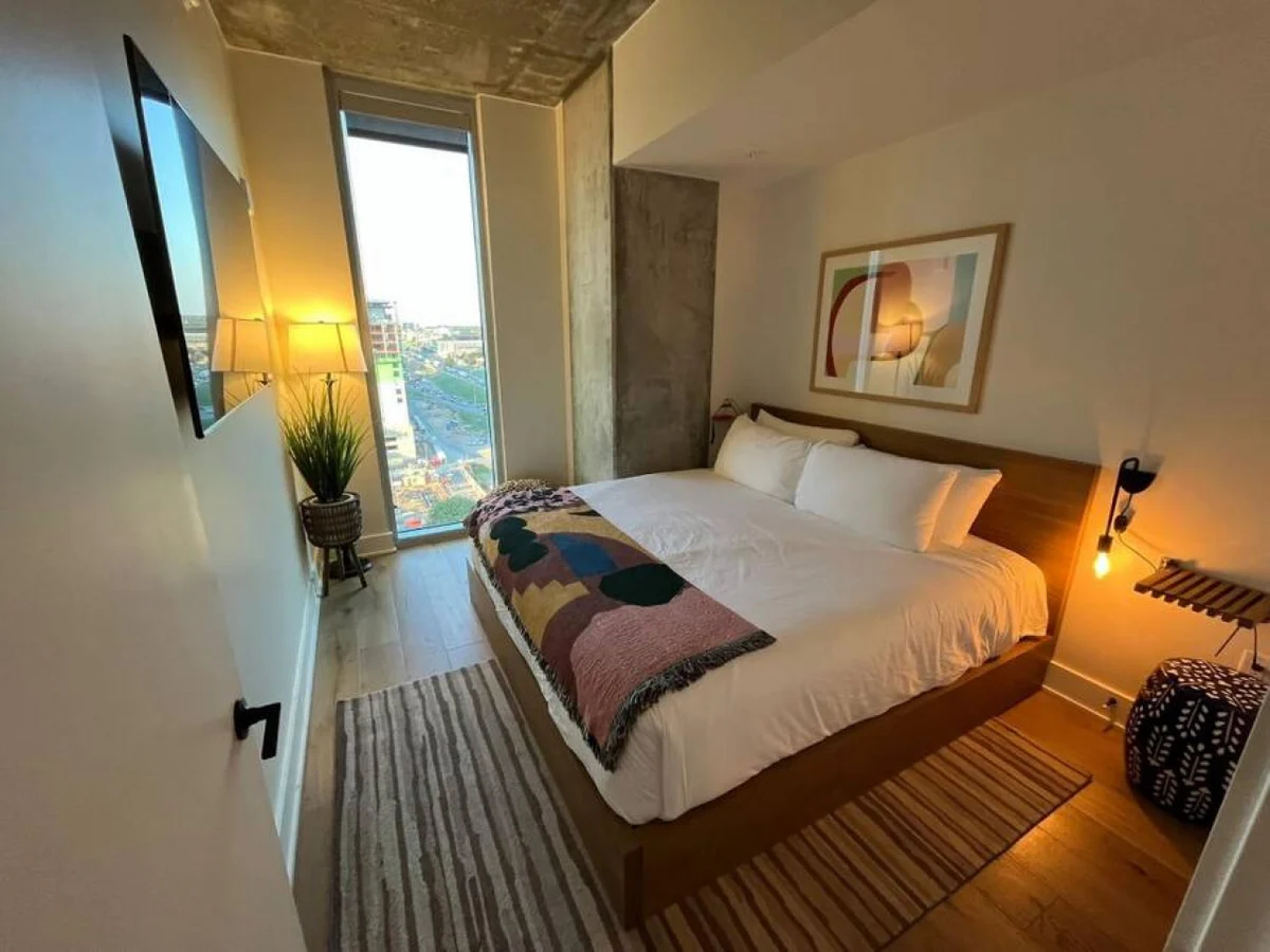 Bedroom 1 image 1