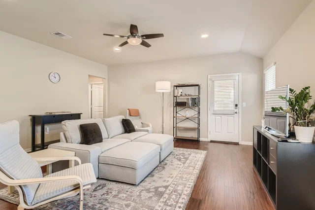 Serene 3BR Retreat near East Austin
