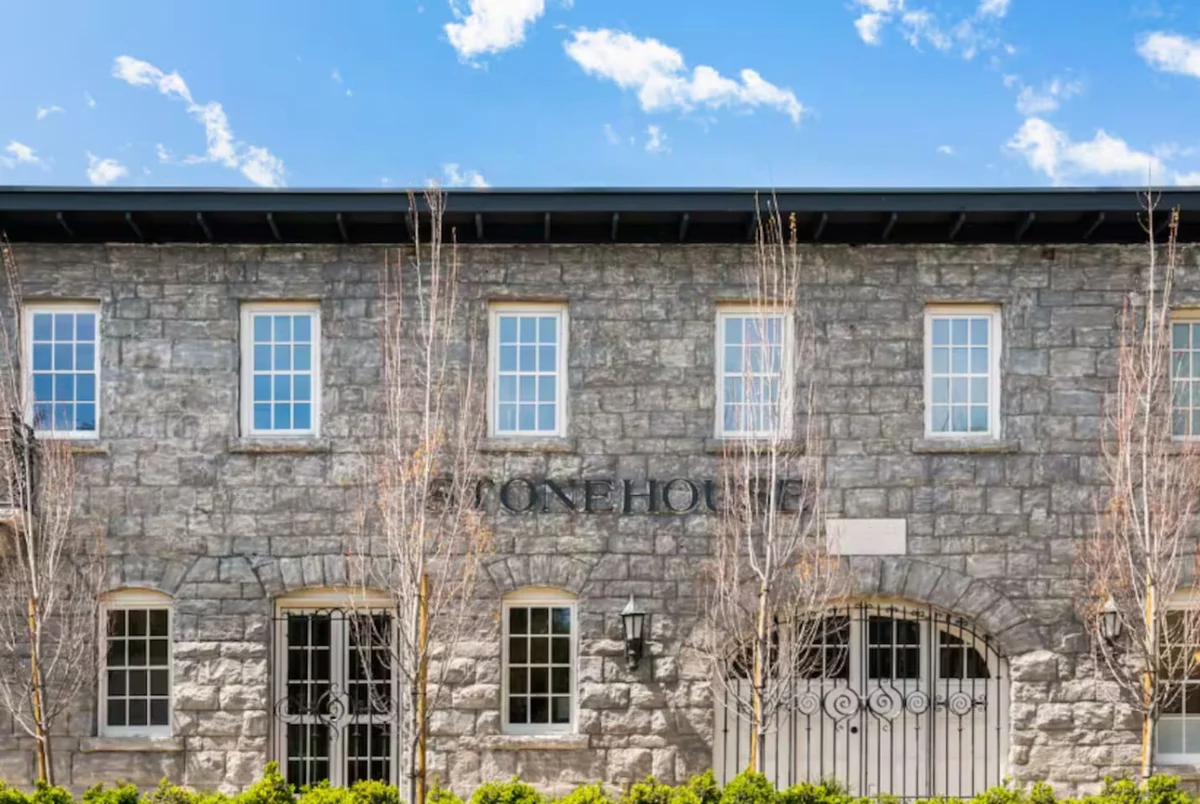 Sonoma Stonehouse, King Room at Boutique Hotel #41