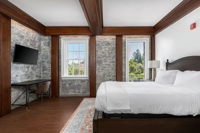 Sonoma Wine Country Escape • 1BR Queen Room