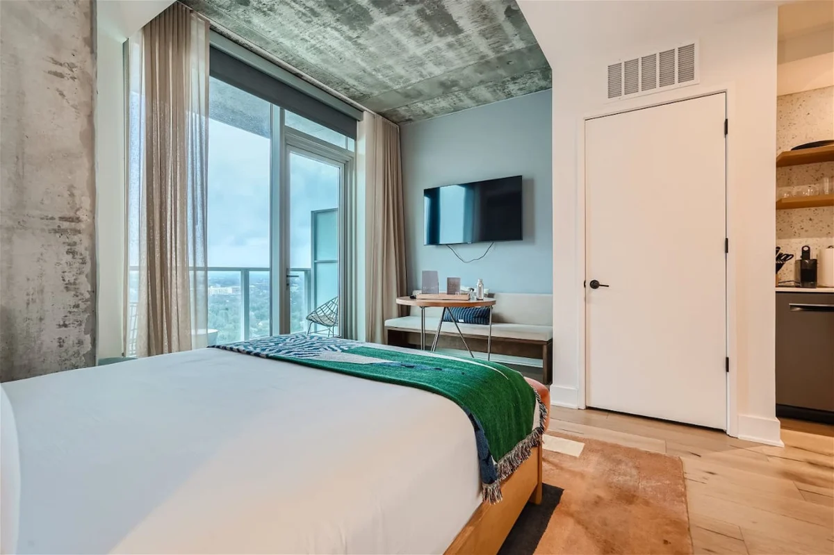 Bedroom 1 image 1
