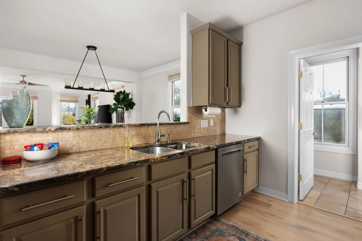 The Lamar Lookout + 3BR + Skyline Views in Austin #17