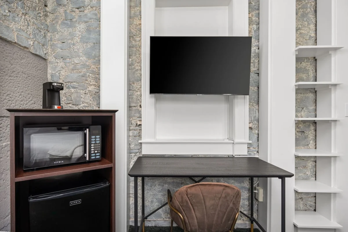 Wine Country Luxury King Room in Boutique Hotel #9
