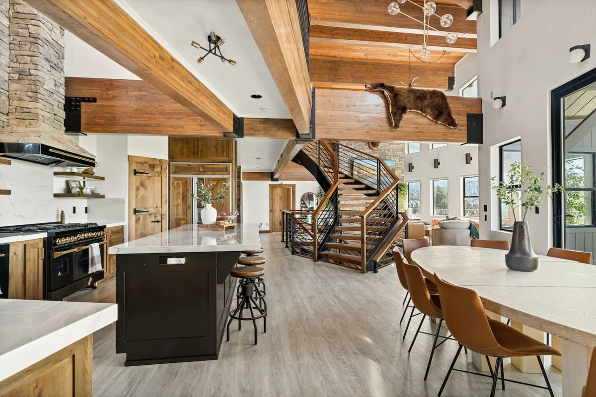 Steel Pine As Seen On TV * Immaculate Views & SPA #308