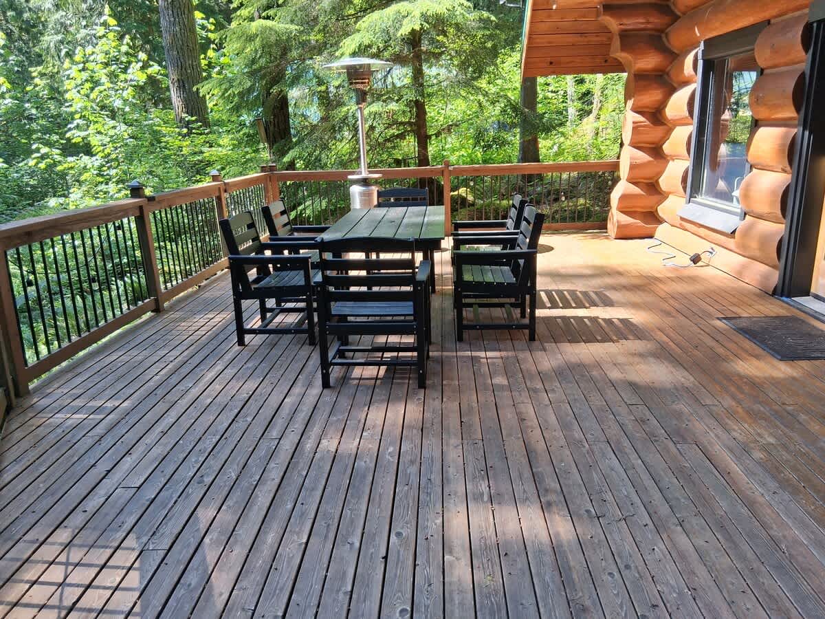 Snowline Log Home Hot tub &  Sauna Mtn Views