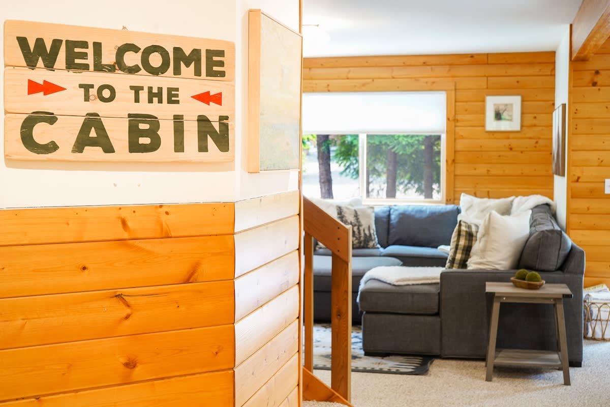 Mt Baker Retreat Hot tub, EV Charger & Bunk RM #6