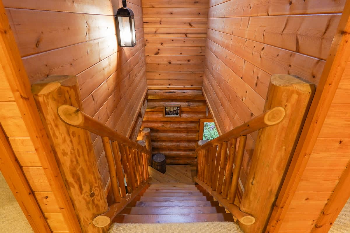 Mt Baker Storybook Cabin Hot Tub & Fireplace #35