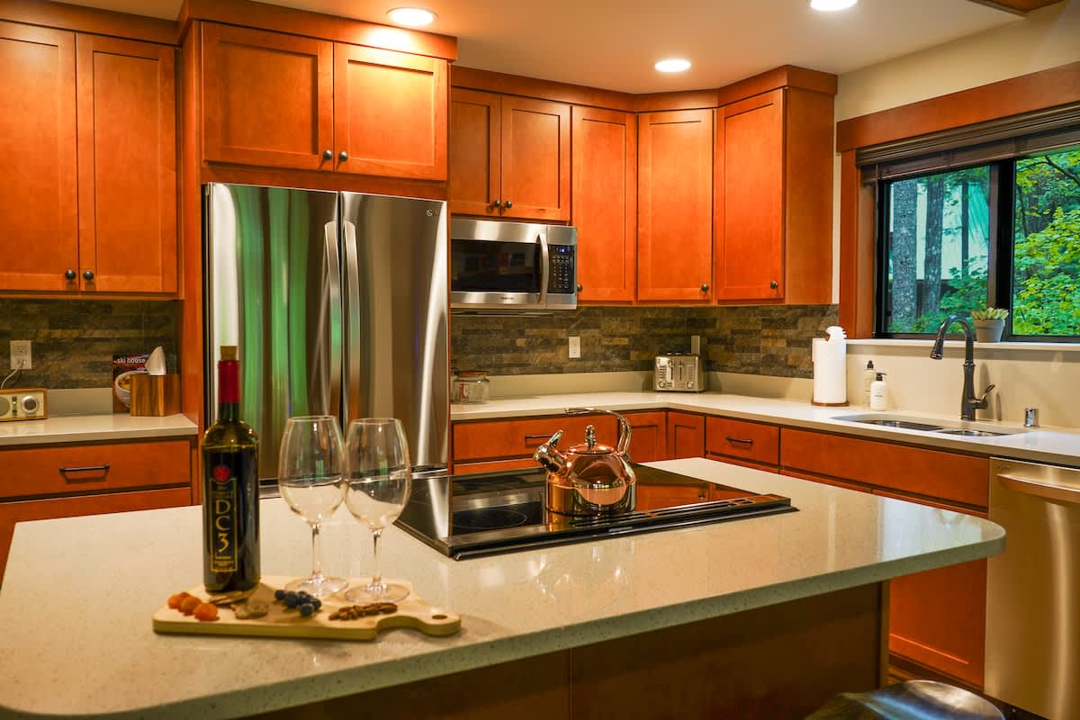 2 BR Modern Luxury Woodland Family Escape Near Mt Baker #36