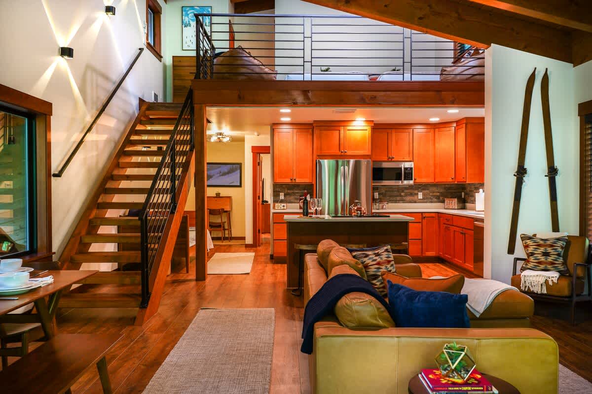 2 BR Modern Luxury Woodland Family Escape Near Mt Baker #9
