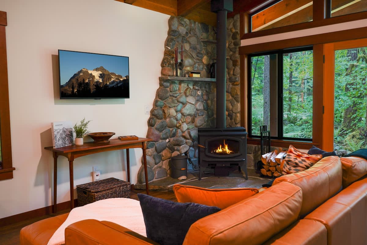 2 BR Modern Luxury Woodland Family Escape Near Mt Baker #29