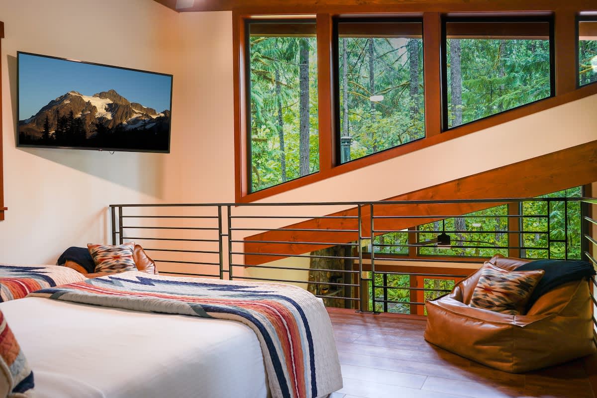 2 BR Modern Luxury Woodland Family Escape Near Mt Baker #30