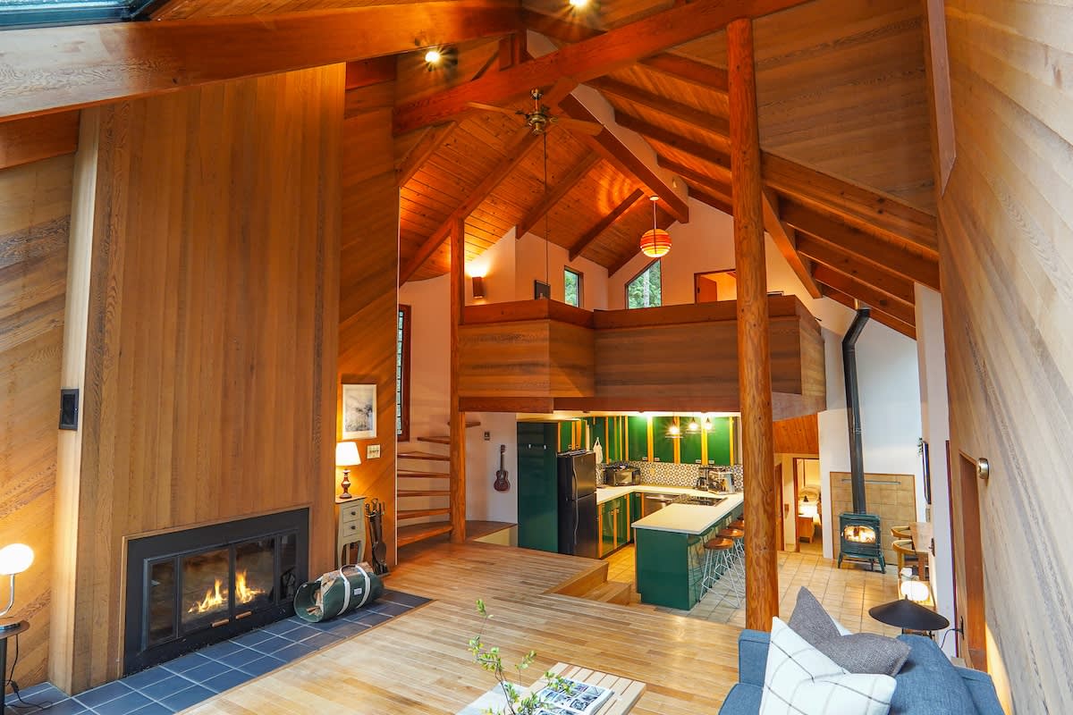 Skywood Mid Century Cabin with Private Sauna and Forest Views Near Mt Baker property photo 4