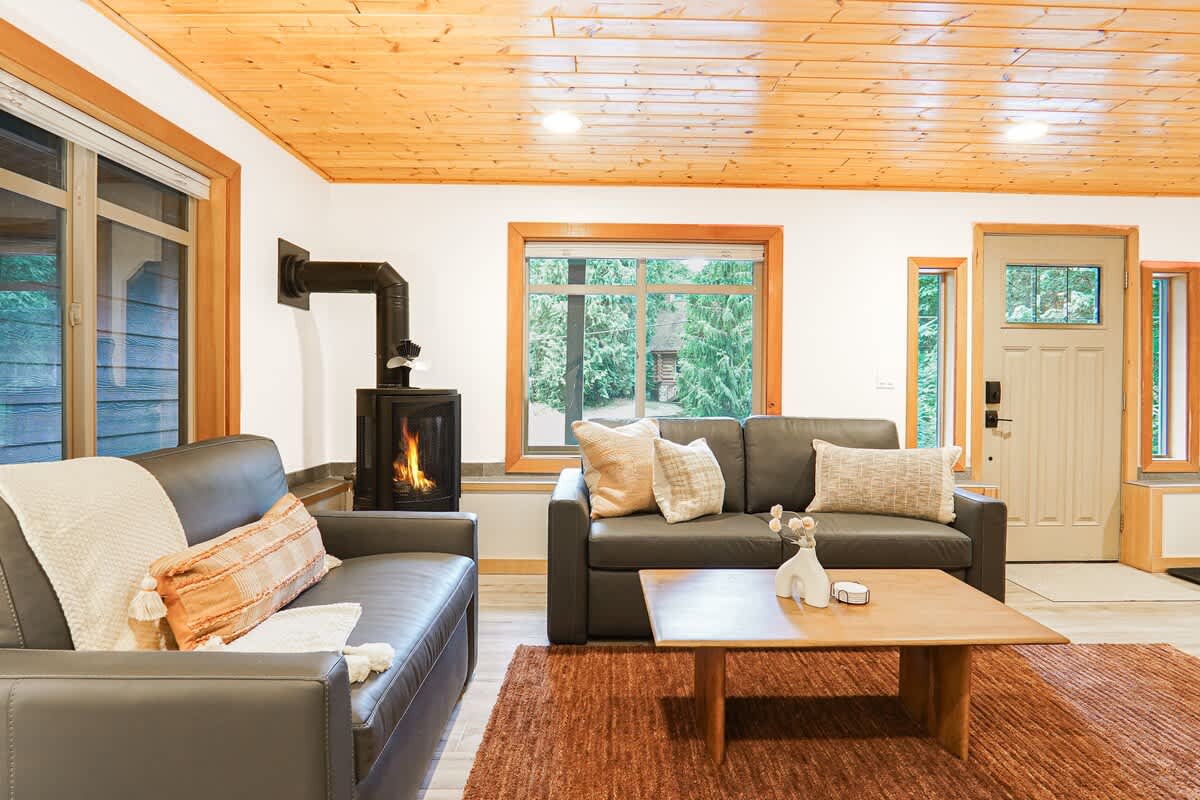 Mt Baker Luxe Chalet | Hot Tub, BBQ& Mtn Views #40