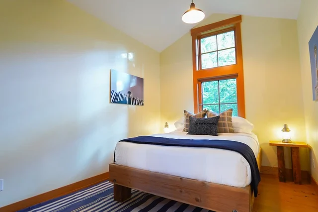 Bedroom 3 image 1