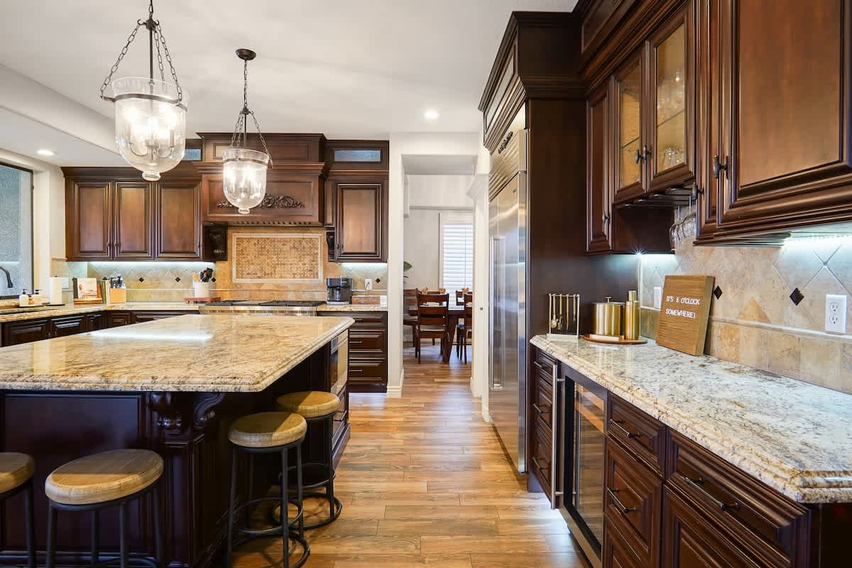 4BR Luxury Lake Family House, Escape the Cold #58