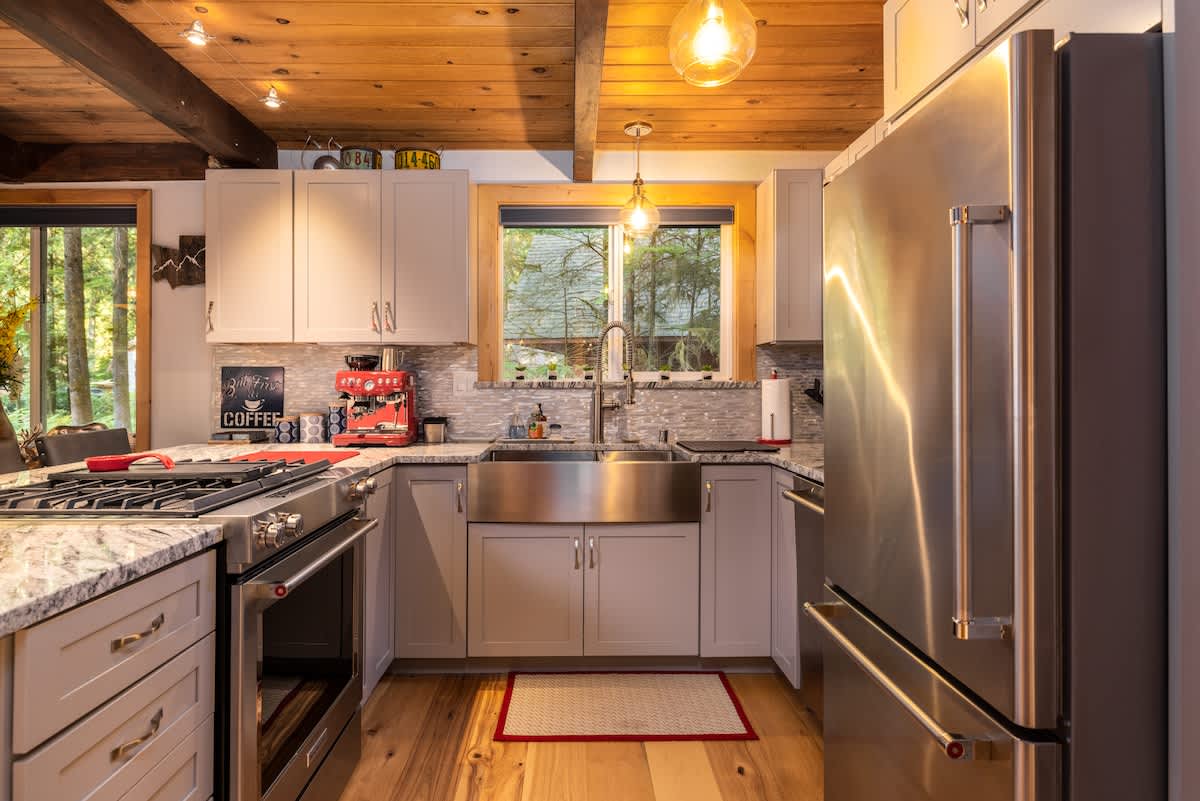 Mt Bakers Romantic Couples Cabin