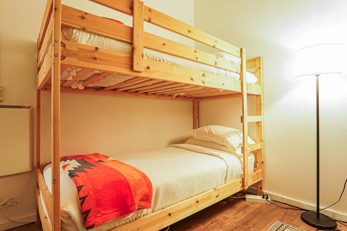 Stunning Mt Baker Condo Resort Amenities, Dog OK