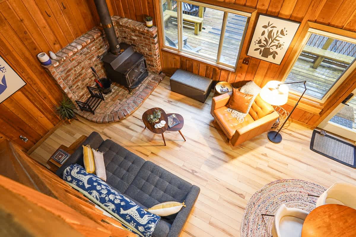 Mt Bakers Couples Cabin Escape-Hot Tub & Romance
