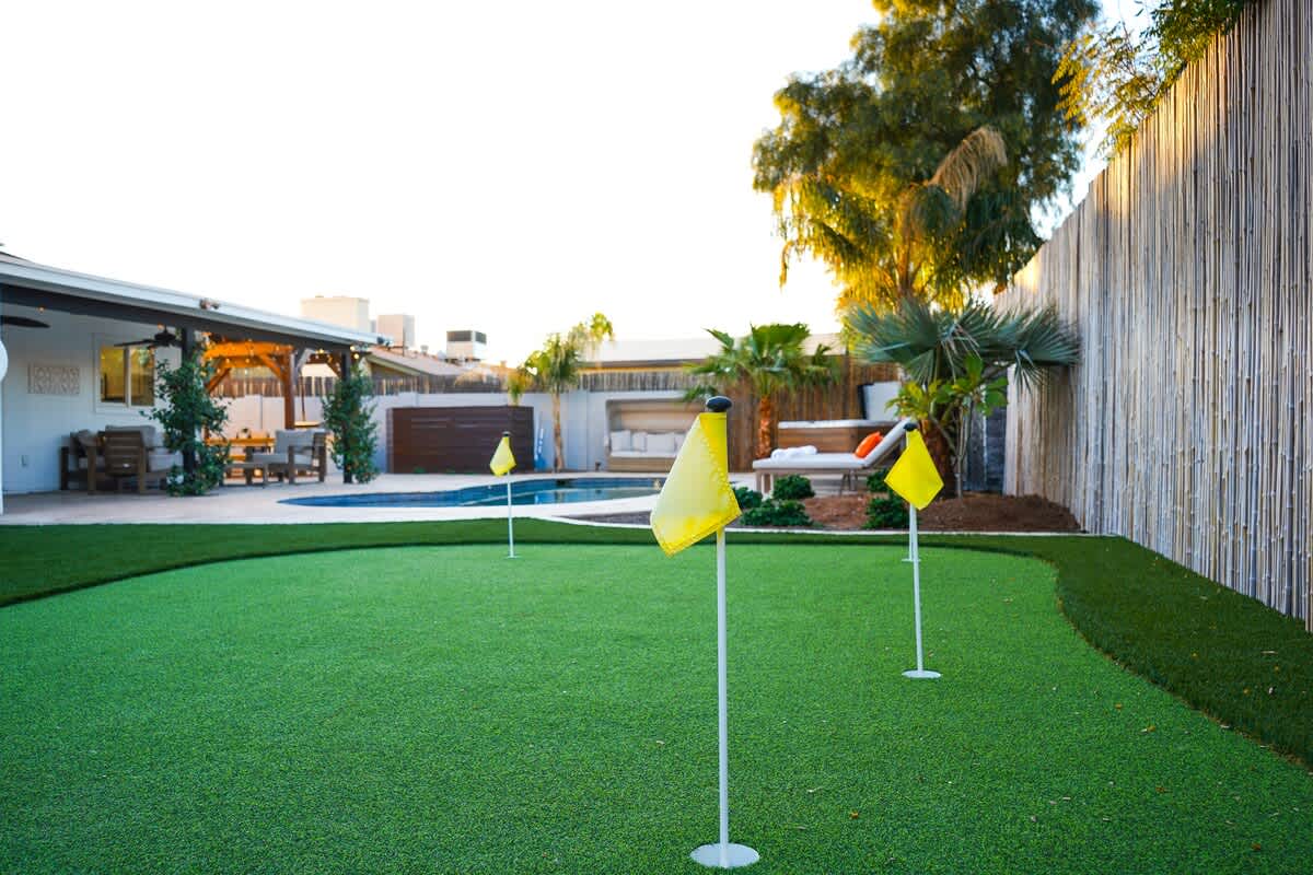 Citrus Grove, Pool, Spa & Mini Golf property photo 2
