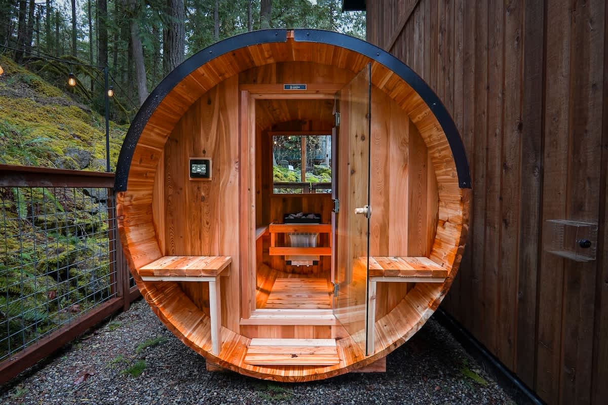 Home in Glacier property photo 2