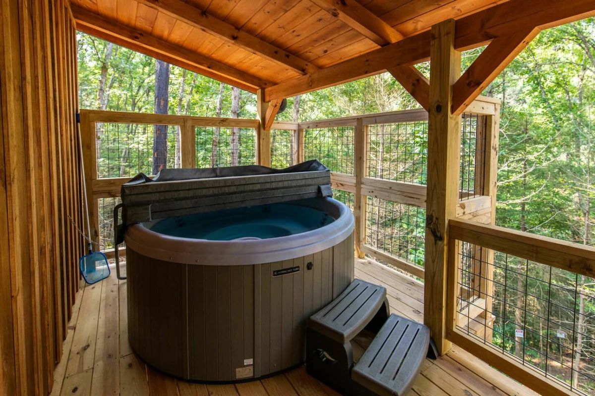 Home in Campton property photo 2