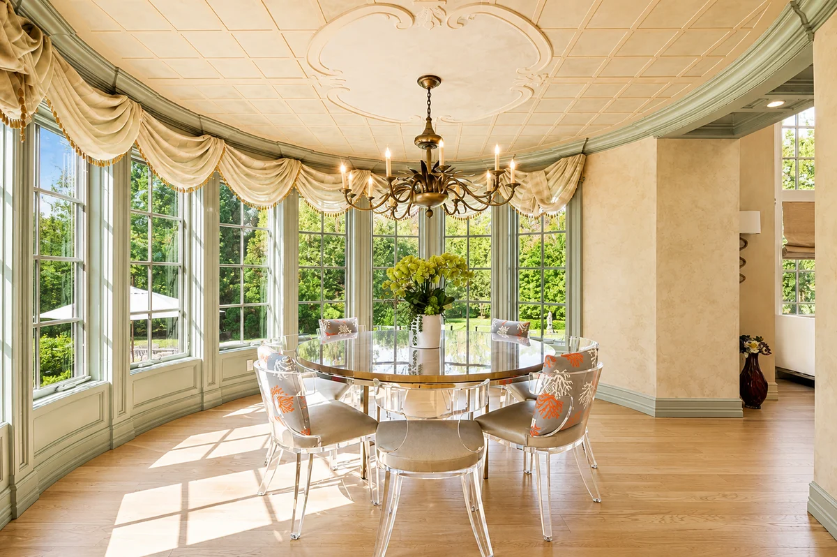 Home in Woodcliff Lake property photo 2