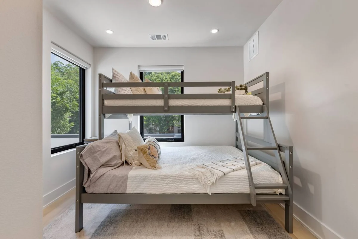Tropical Hideaway: Pool & Speakeasy - Sleeps 10 #12