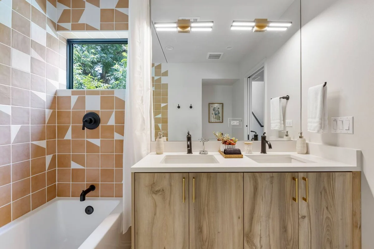 Tropical Hideaway: Pool & Speakeasy - Sleeps 10 #13