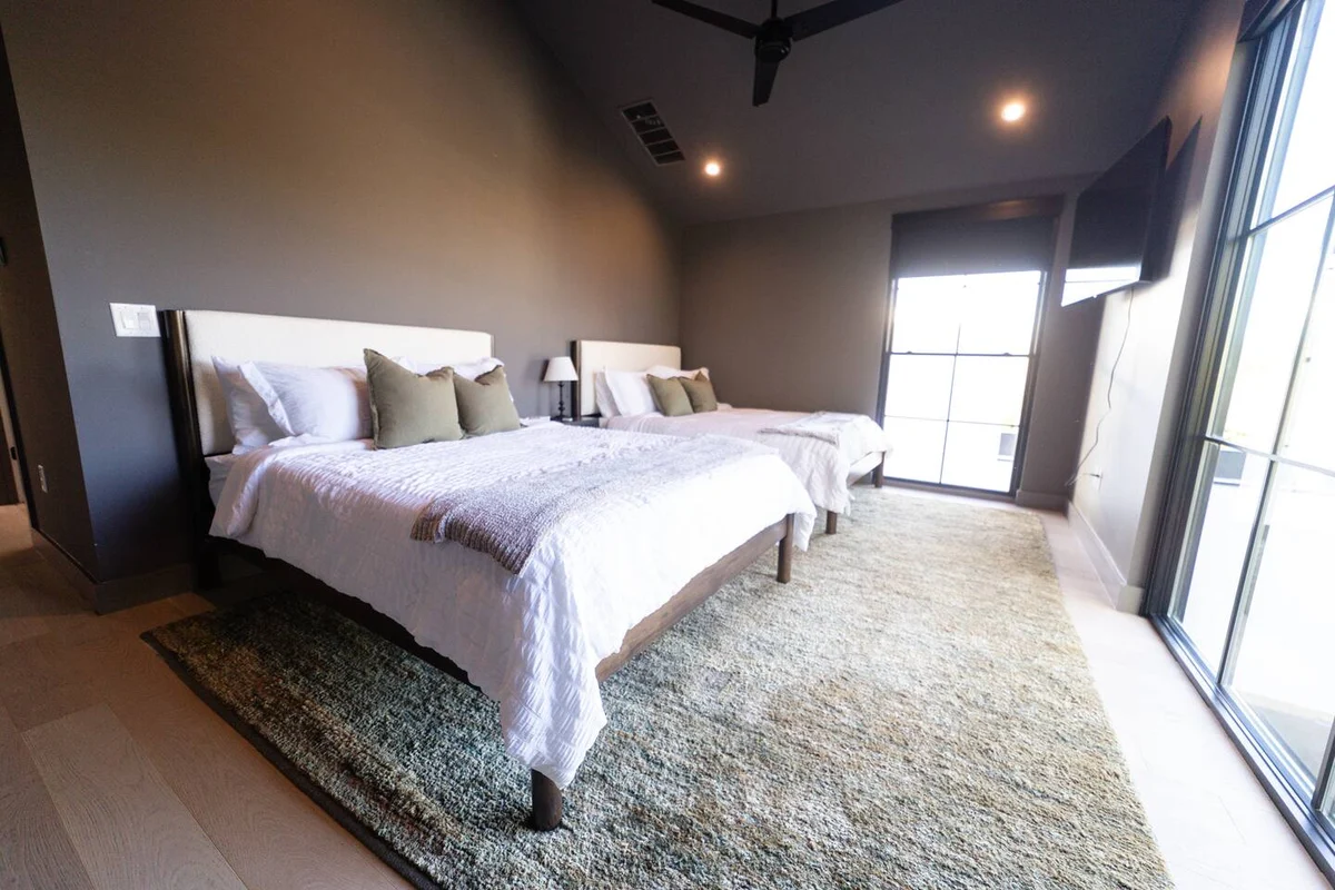 SoCo Social Club: Speakeasy, Pool, Hot Tub & Sauna #10