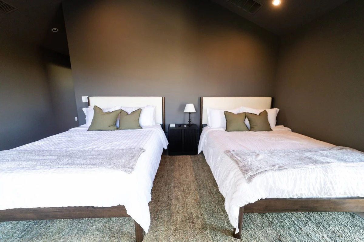 SoCo Social Club: Speakeasy, Pool, Hot Tub & Sauna #12