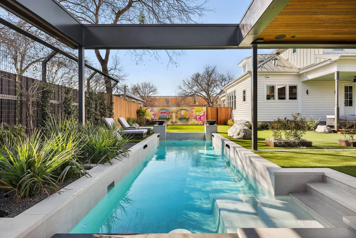 Historic Victorian Estate: Lap Pool & Fire Lounge #2