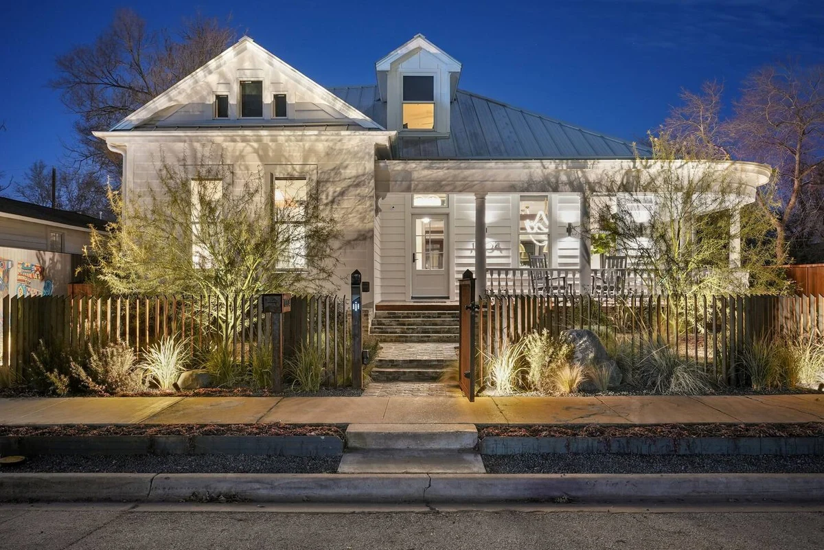 Historic Victorian Estate: Lap Pool & Fire Lounge #40
