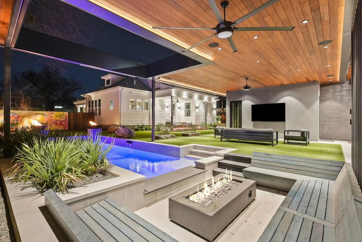 Historic Victorian Estate: Lap Pool & Fire Lounge #41