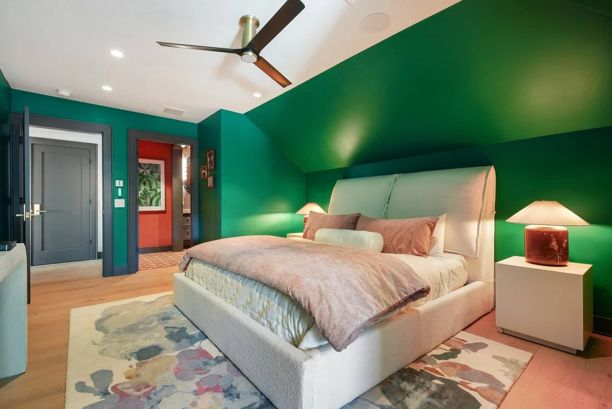 Historic Victorian Estate: Lap Pool & Fire Lounge #81