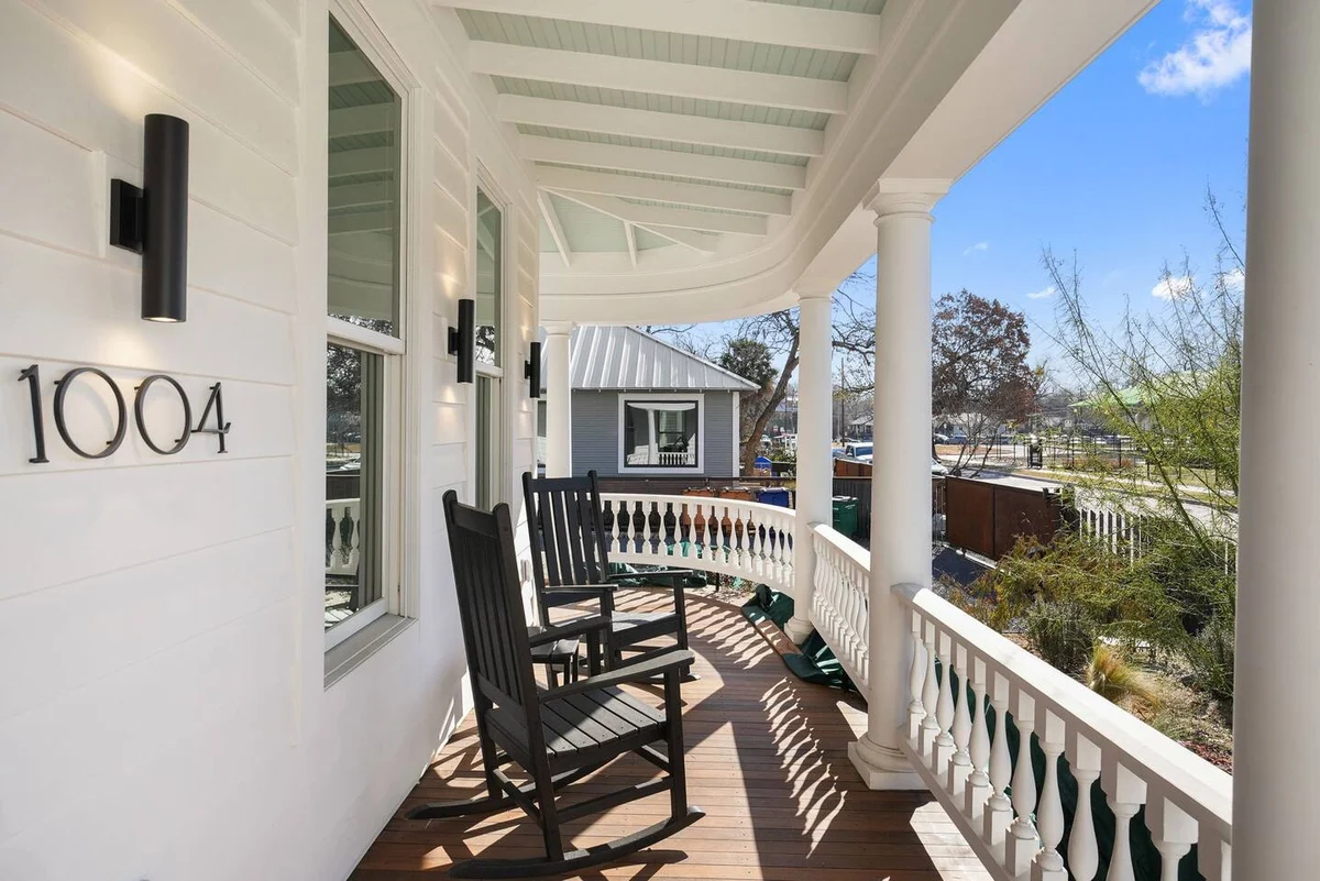 Historic Victorian Estate: Lap Pool & Fire Lounge #18