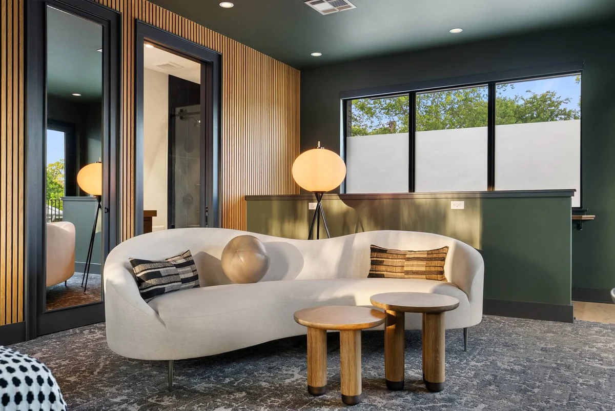 Historic Victorian Estate: Lap Pool & Fire Lounge #118