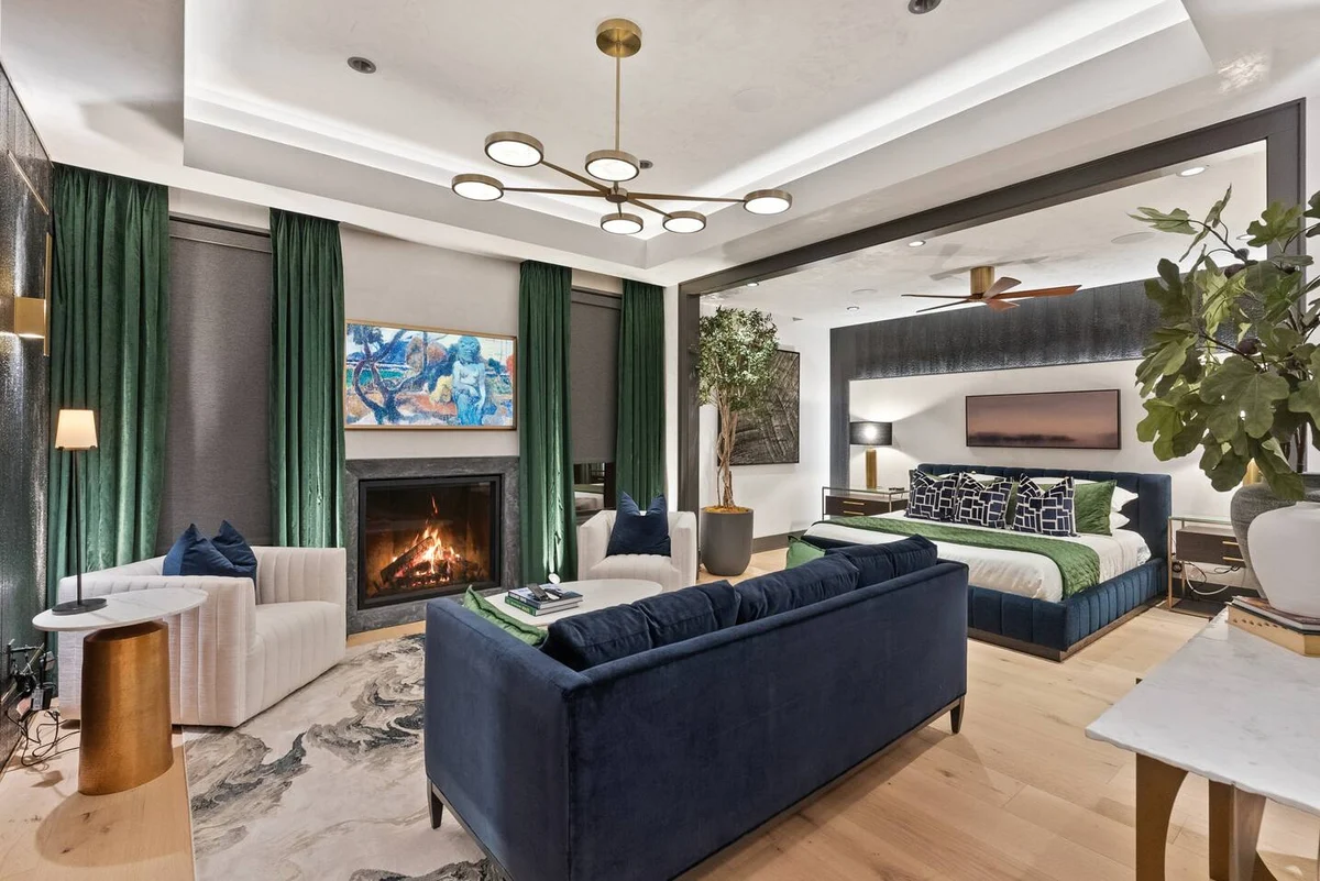 Historic Victorian Estate: Lap Pool & Fire Lounge #39