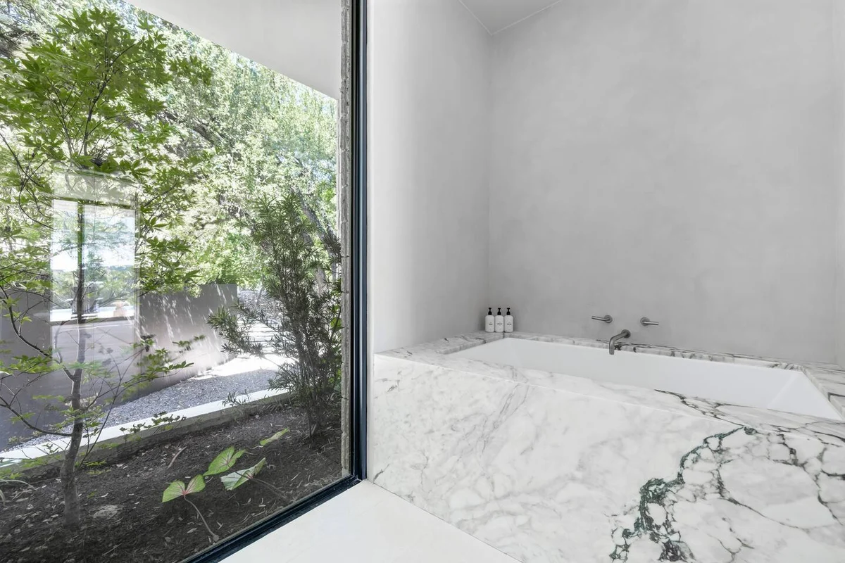 Skyline Perch: Infinity Pool & Treetop Views #20