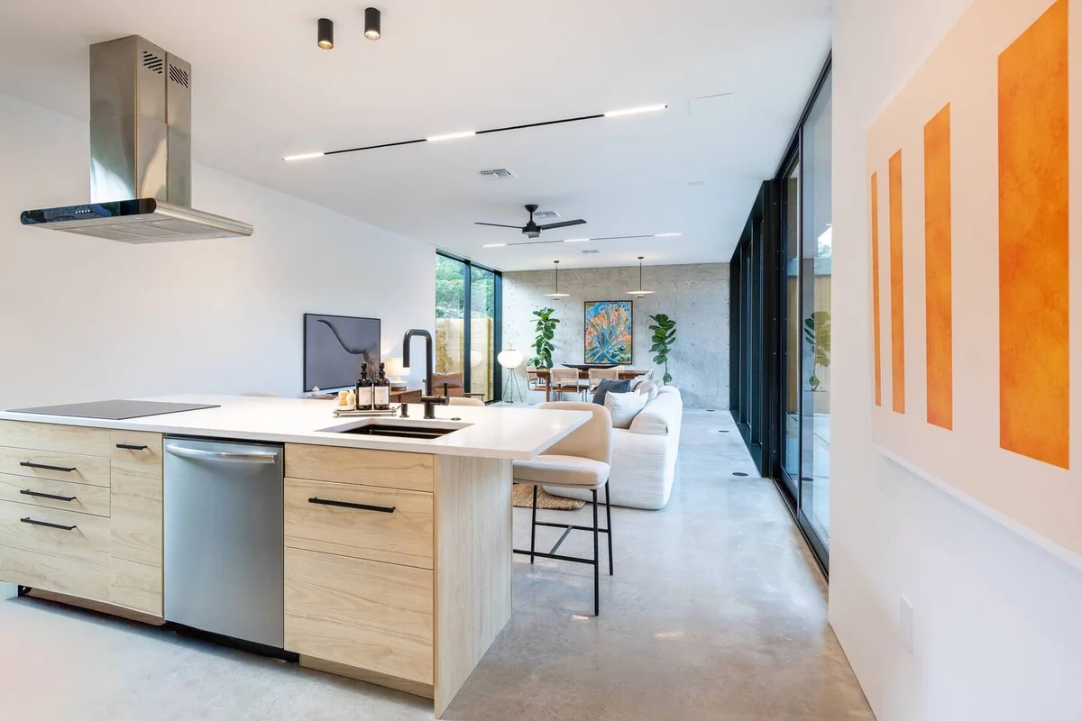 Desert Modern Escape: Cowboy Pool & Firelit Patio #16
