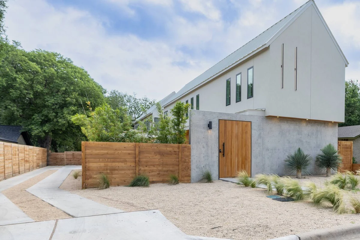 Desert Modern Escape: Cowboy Pool & Firelit Patio #27