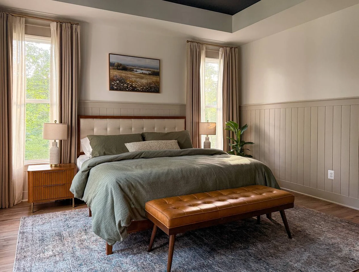 BEDROOM image 1