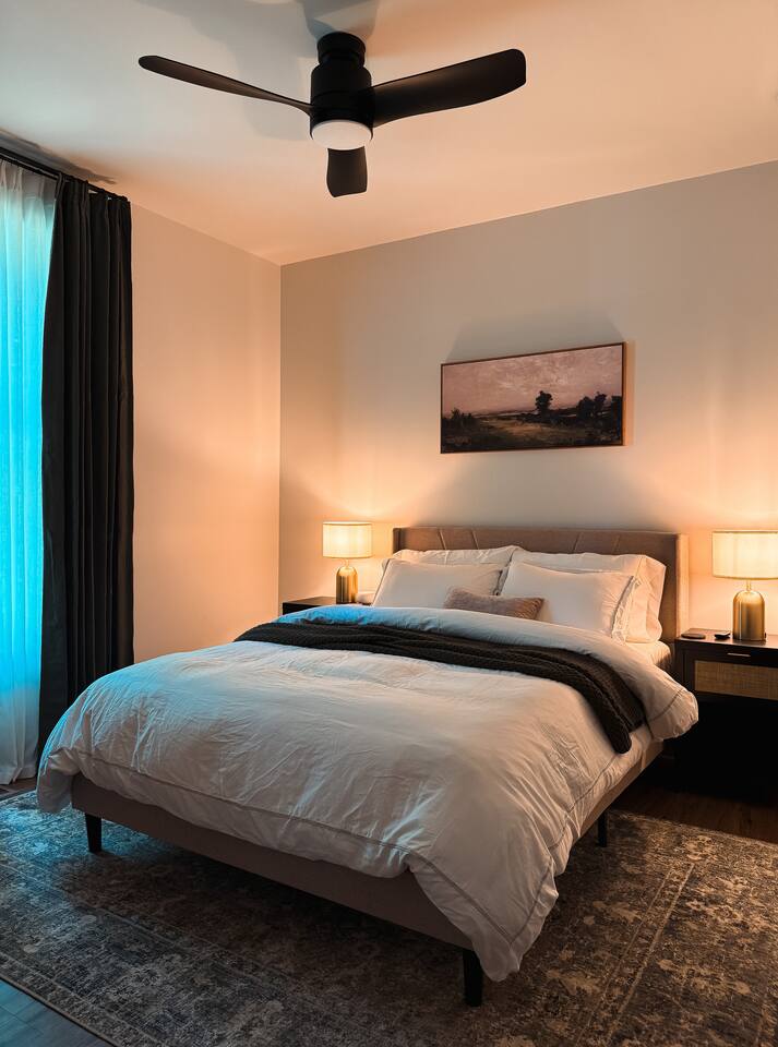 BEDROOM image 1